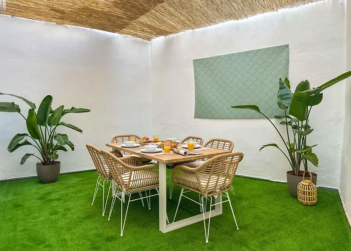 El Patio De Lucia Encanto Y Comodidad Διαμέρισμα *